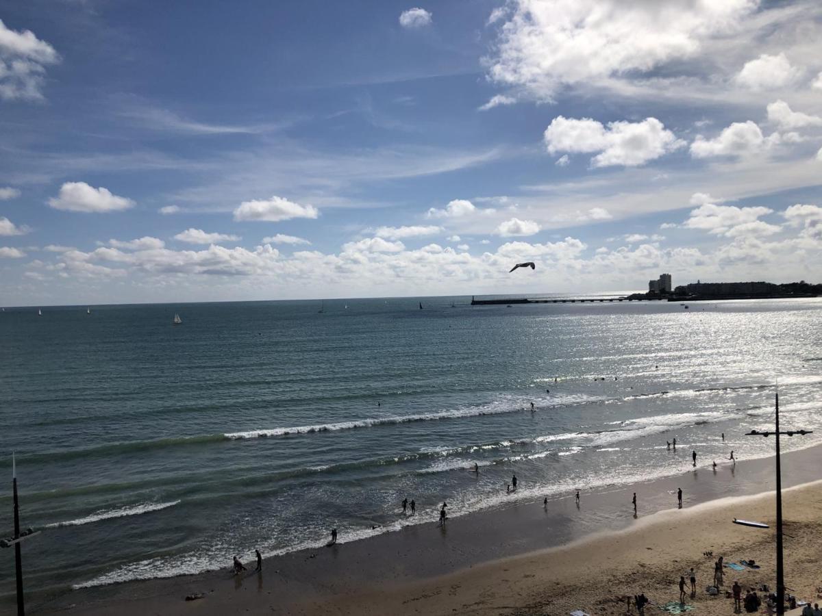 Appartement T2 Refait A Neuf Avec Balcon Face Mer Et Ascenseur, Au Coeur Des Sables-D'Olonne - Fr-1-485-70 لي سابلِ دولونْ المظهر الخارجي الصورة